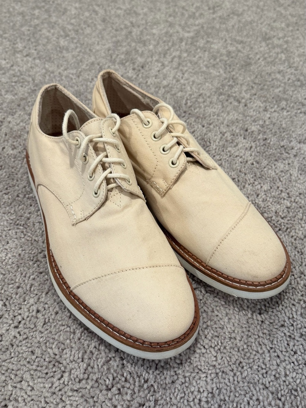 Tom’s Men's Canvas Derby Oxford Dress Shoes in Beige